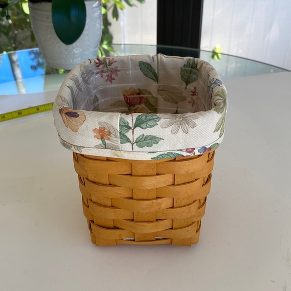 Longaberger Basket - Picture 1 of 7